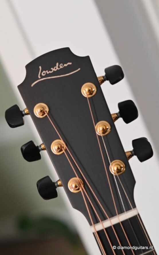 image of Lowden F50c Brazilian Rosewood - Alpine Spruce