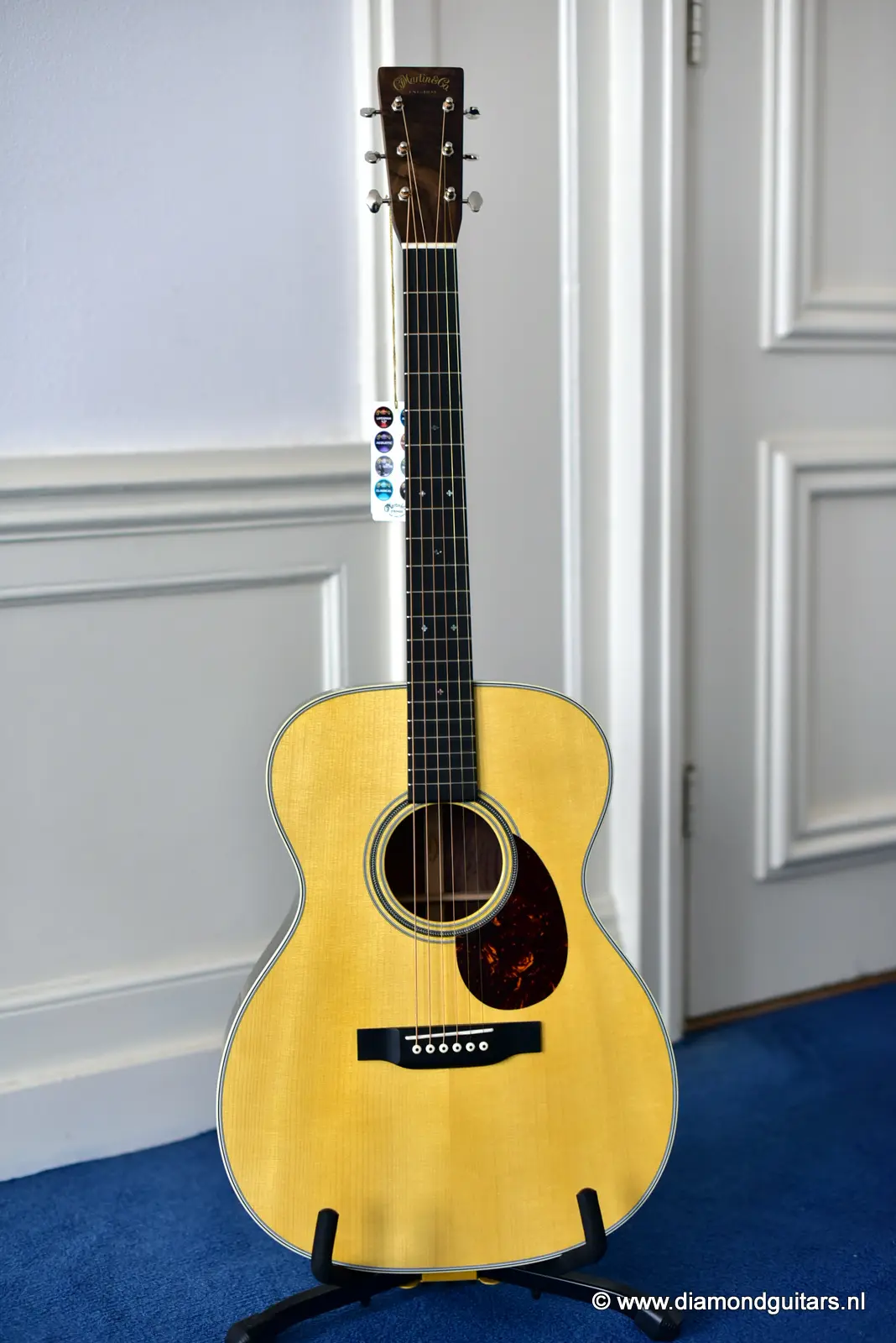 Martin 000 Custom Shop NAMM Special Indian Rosewood Adirondack