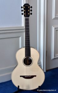 image of Lowden S35 12-fret