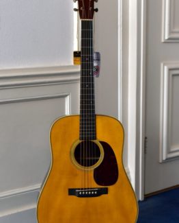 image of Martin D-28 Aged