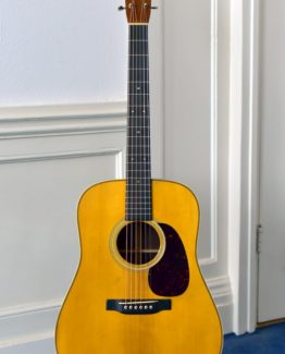image of Martin D-28 1937 Authentic aged