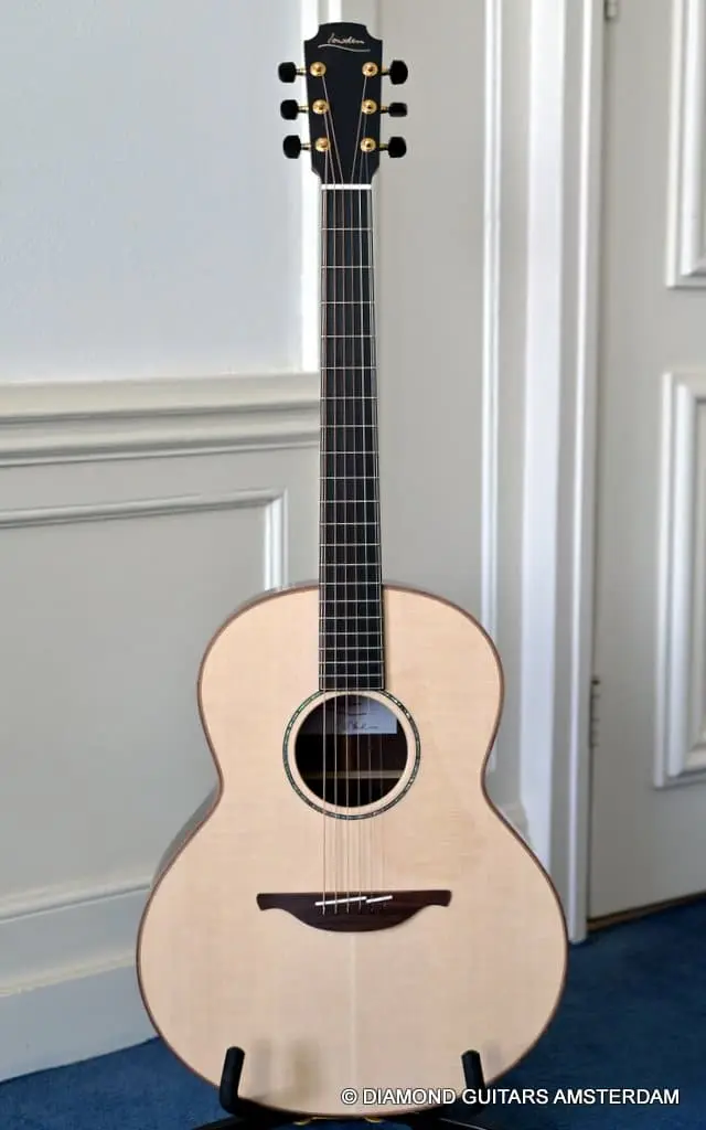 Lowden F35 Rosewood - Sitka - Diamond Guitars