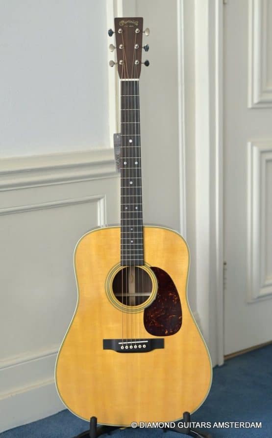image of martin d-28