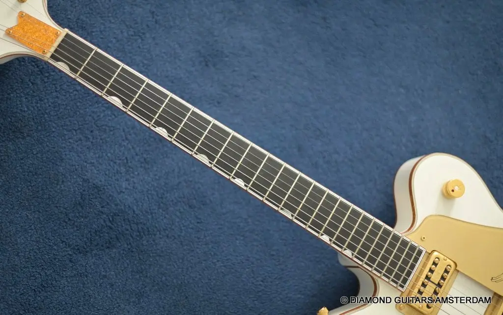 Gretsch G6136DC White Falcon - Diamond Guitars