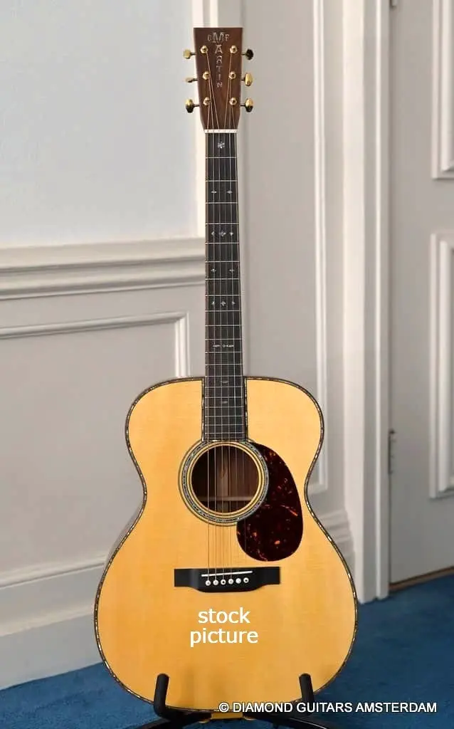 Martin Custom 000-42 - Diamond Guitars