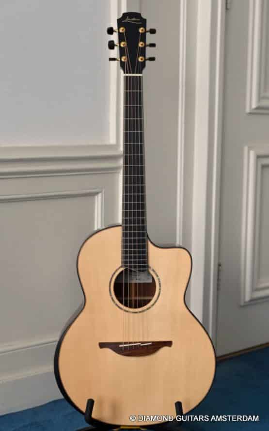 image of Lowden Pierre Bensusan Signature