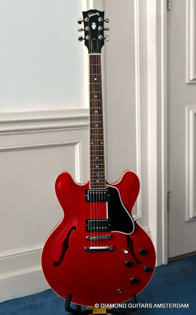 Gibson ES-335 Dot Cherry - Diamond Guitars