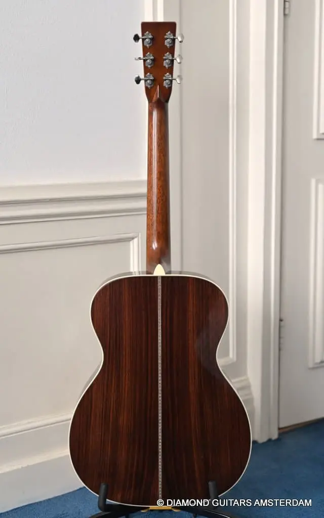 Martin OMJM John Mayer - Diamond Guitars
