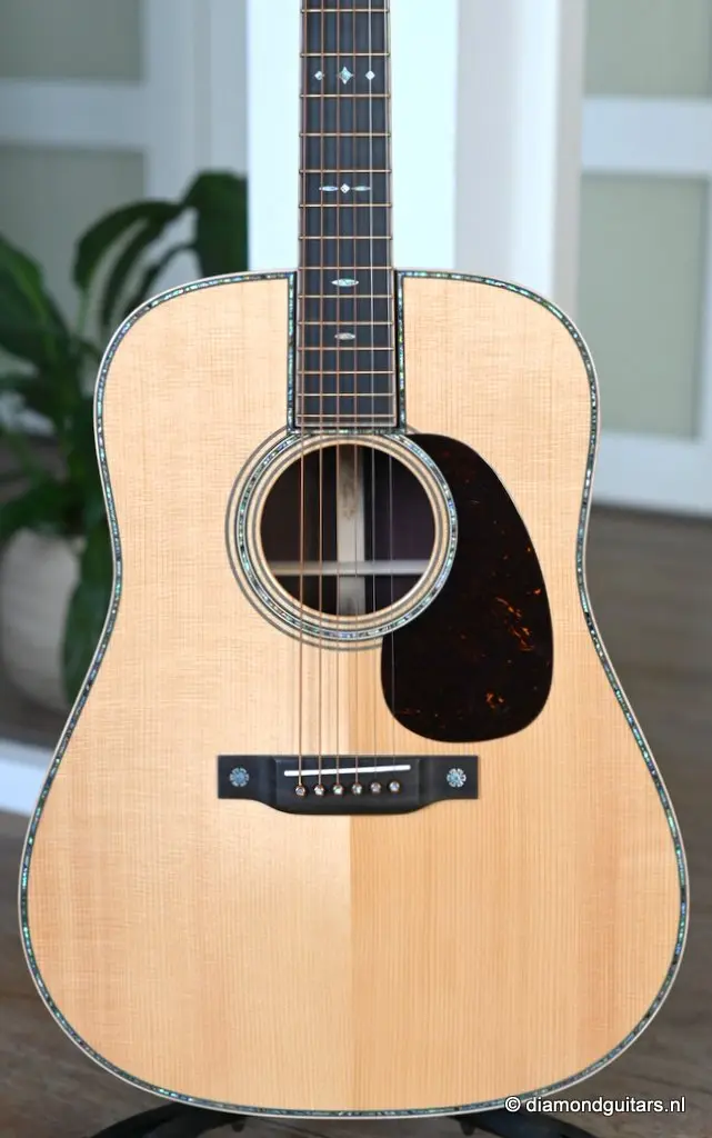 Aria 最高峰！Martin D-42 Modern Deluxeのコピー 国産Aria製 Martin D-42 Modern Deluxeのコピー - メルカリ