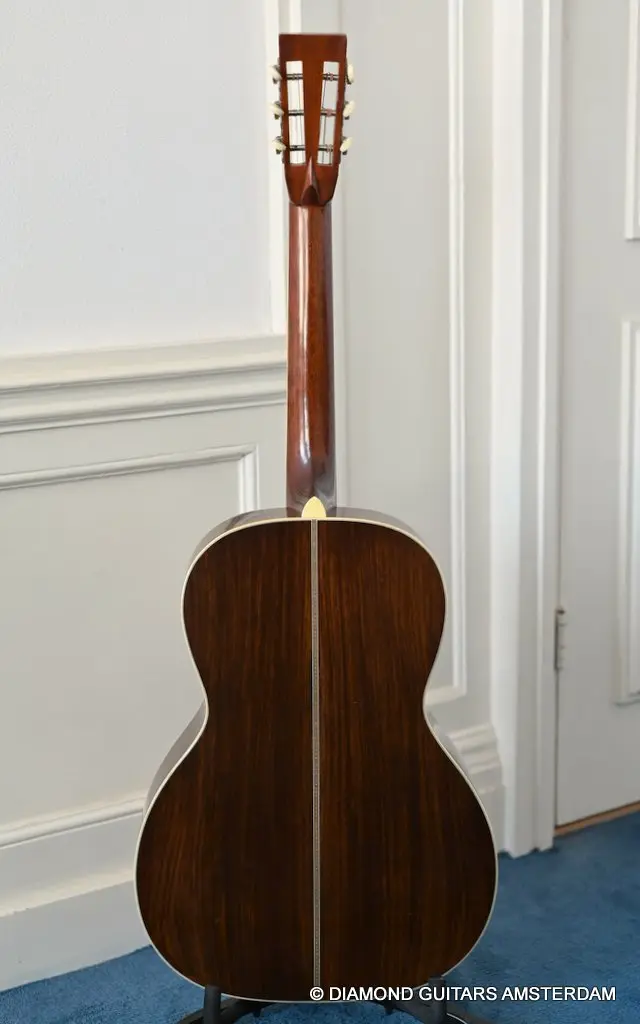 Santa Cruz 000 12-fret - Diamond Guitars Santa Cruz 000 12-fret - Diamond Guitars