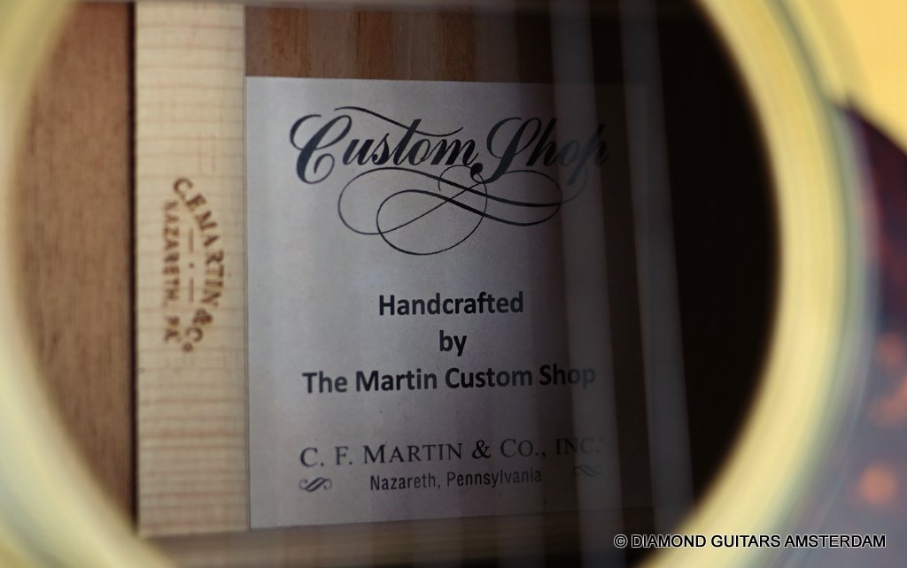 image of Martin Custom OM-18