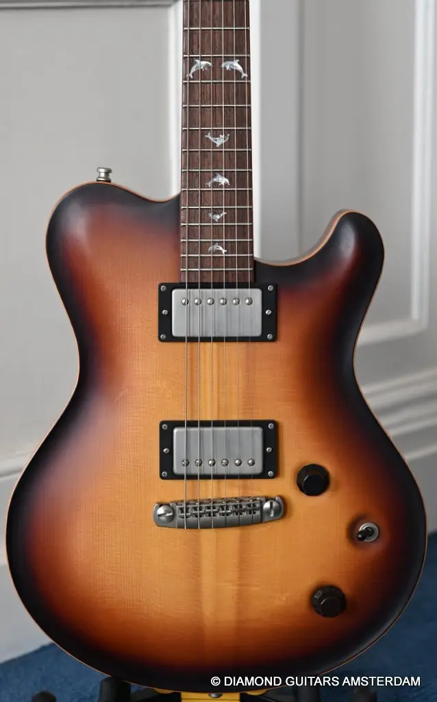 Nik Huber Dolphin II - Diamond Guitars