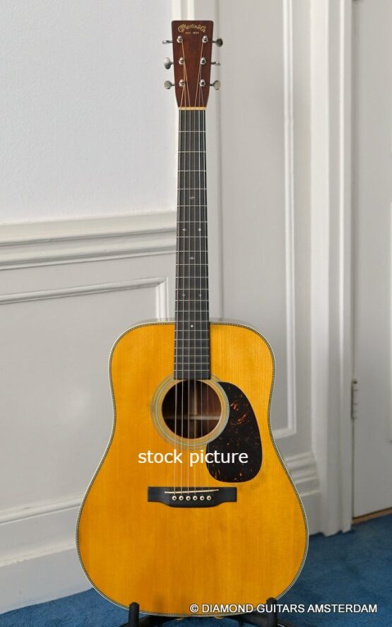 image of Martin D-28 Authentic 1937 Aged