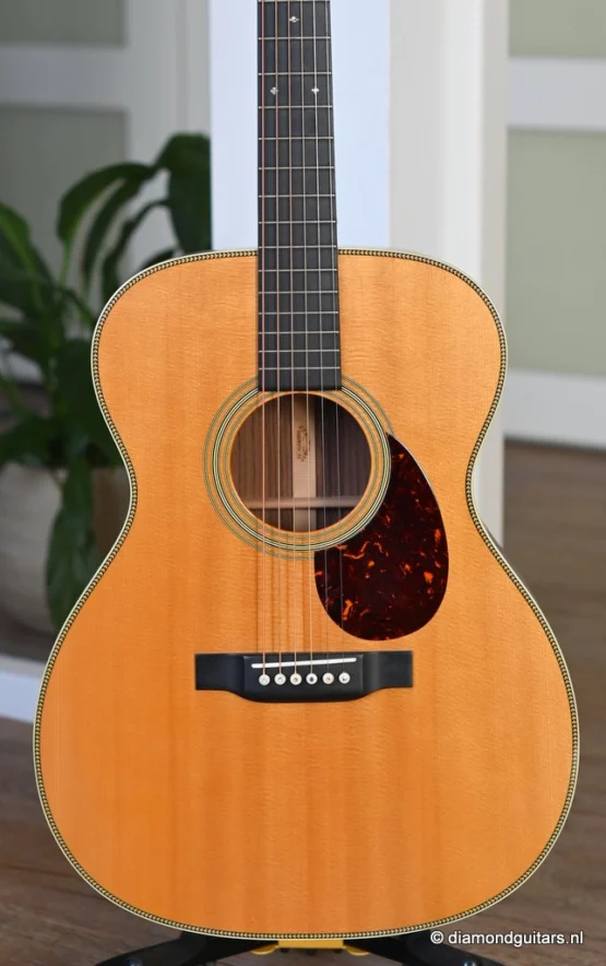 Martin OM-28 スタンダード Martin 2024 OM-28 Standard Orchestra Model Acoustic Guitar