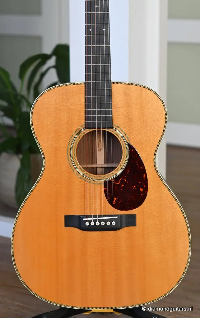 ギター Martin OM-28 Standard Martin OM-28 Standard Pickup Special 【 アンプに繋げる マーチン