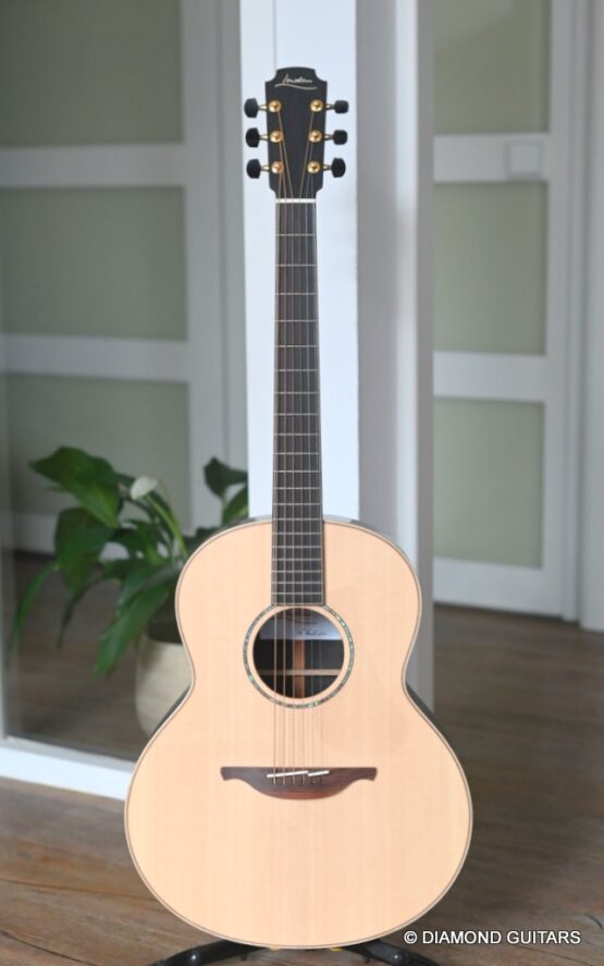 image of Lowden F35 Bog Oak Lutz Spruce
