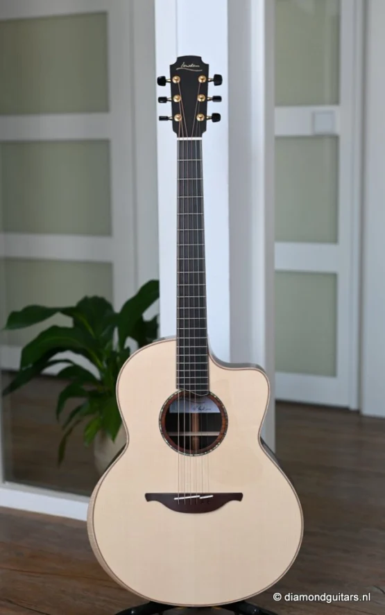 【ハーフナー】 Lowden F50c Brazilian Rosewood - Alpine Spruce - Diamond Guitars