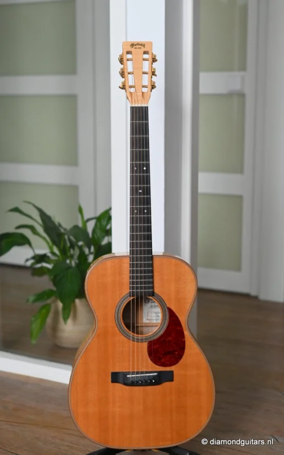 Martin 00-16 DBFM - Diamond Guitars