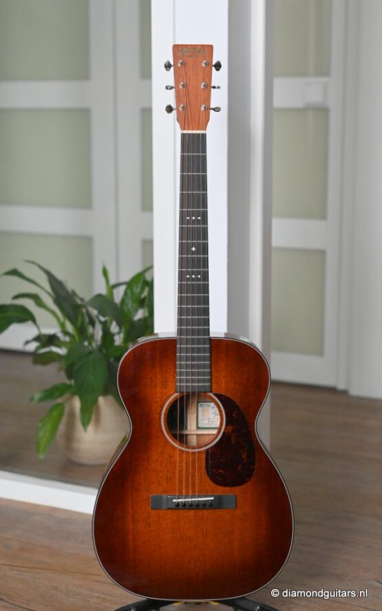 image of Martin 00-DB Jeff Tweedy